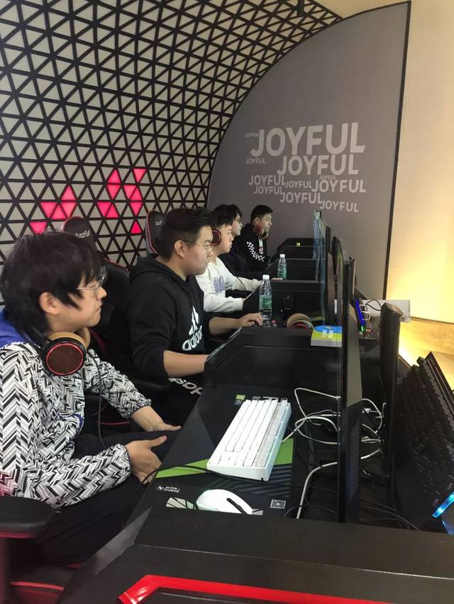 持续攀升 持续攀升